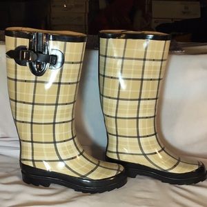 EURBAK Rain Boots.  (New)